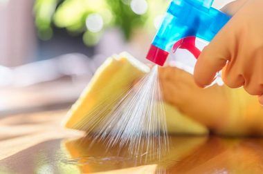 Consejos de limpieza y desinfección dentro del hogar